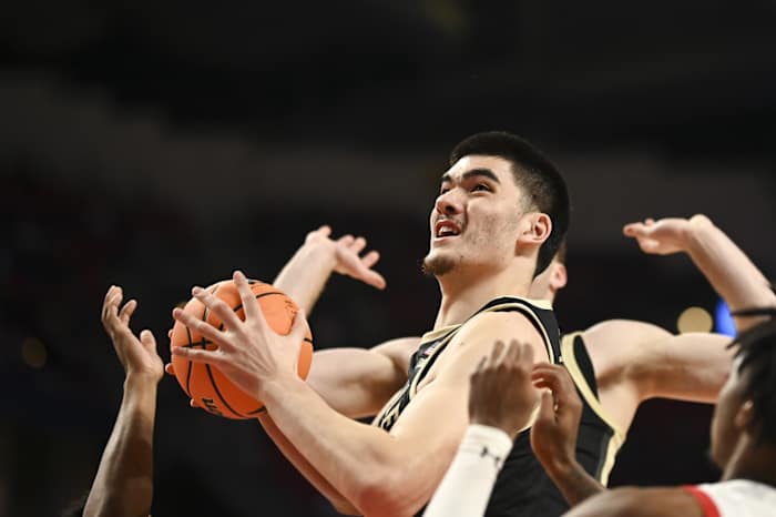 zach edey traffic at maryland